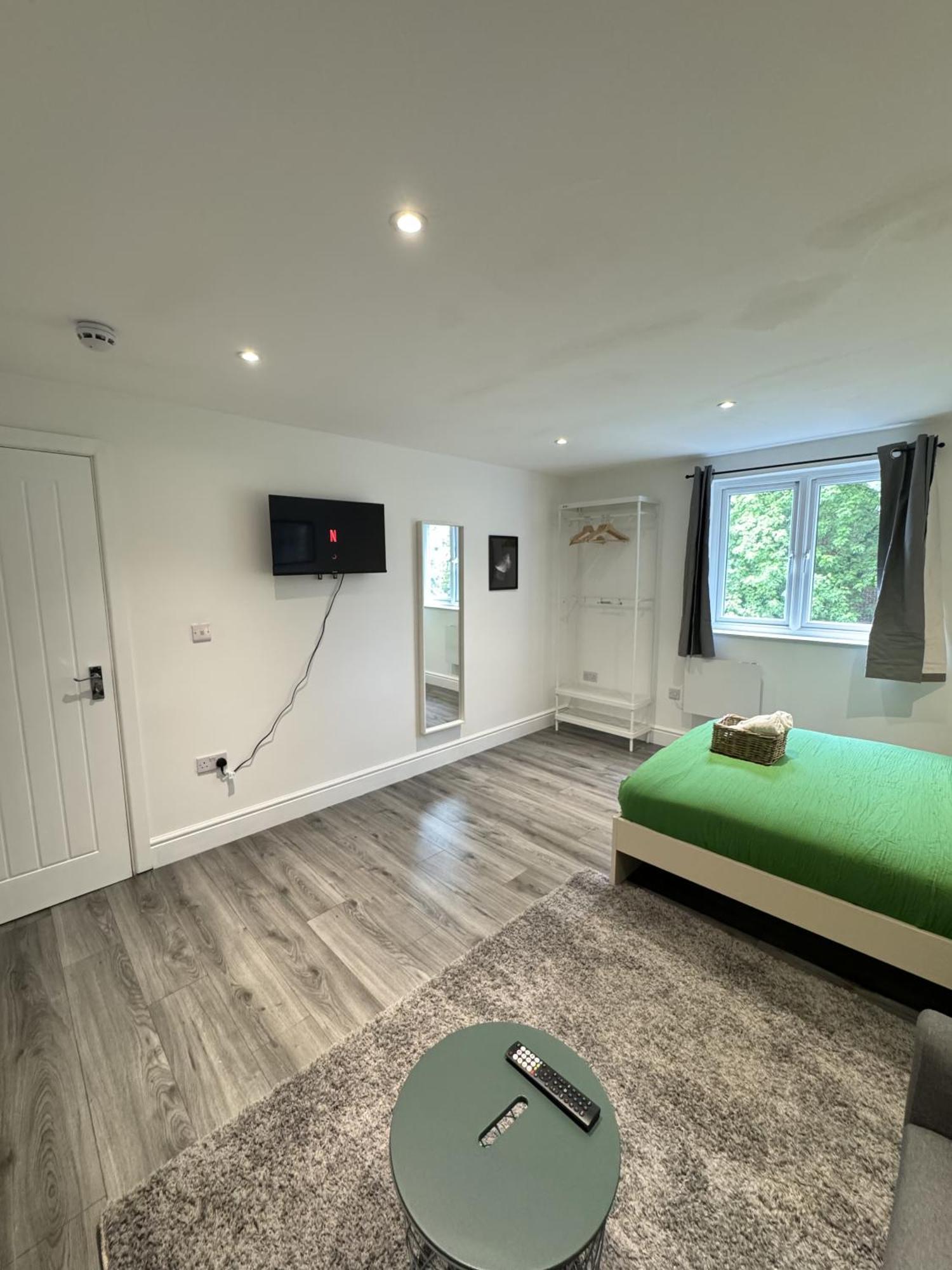 En-Suite Bedroom For Up To 4! Sofa Bed - Near Stratford Londres Exterior foto