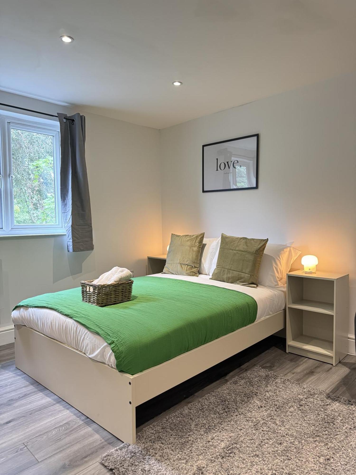 En-Suite Bedroom For Up To 4! Sofa Bed - Near Stratford Londres Exterior foto