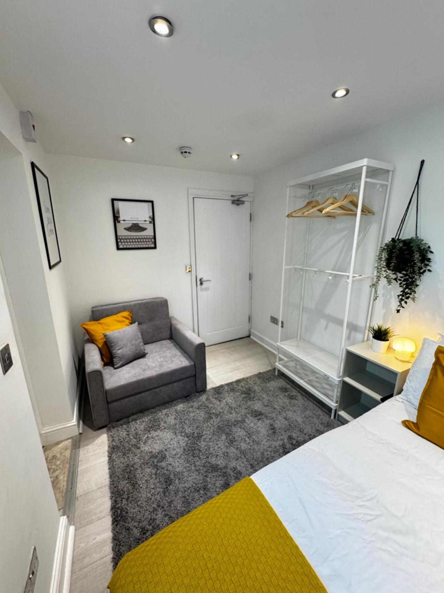En-Suite Bedroom For Up To 4! Sofa Bed - Near Stratford Londres Exterior foto