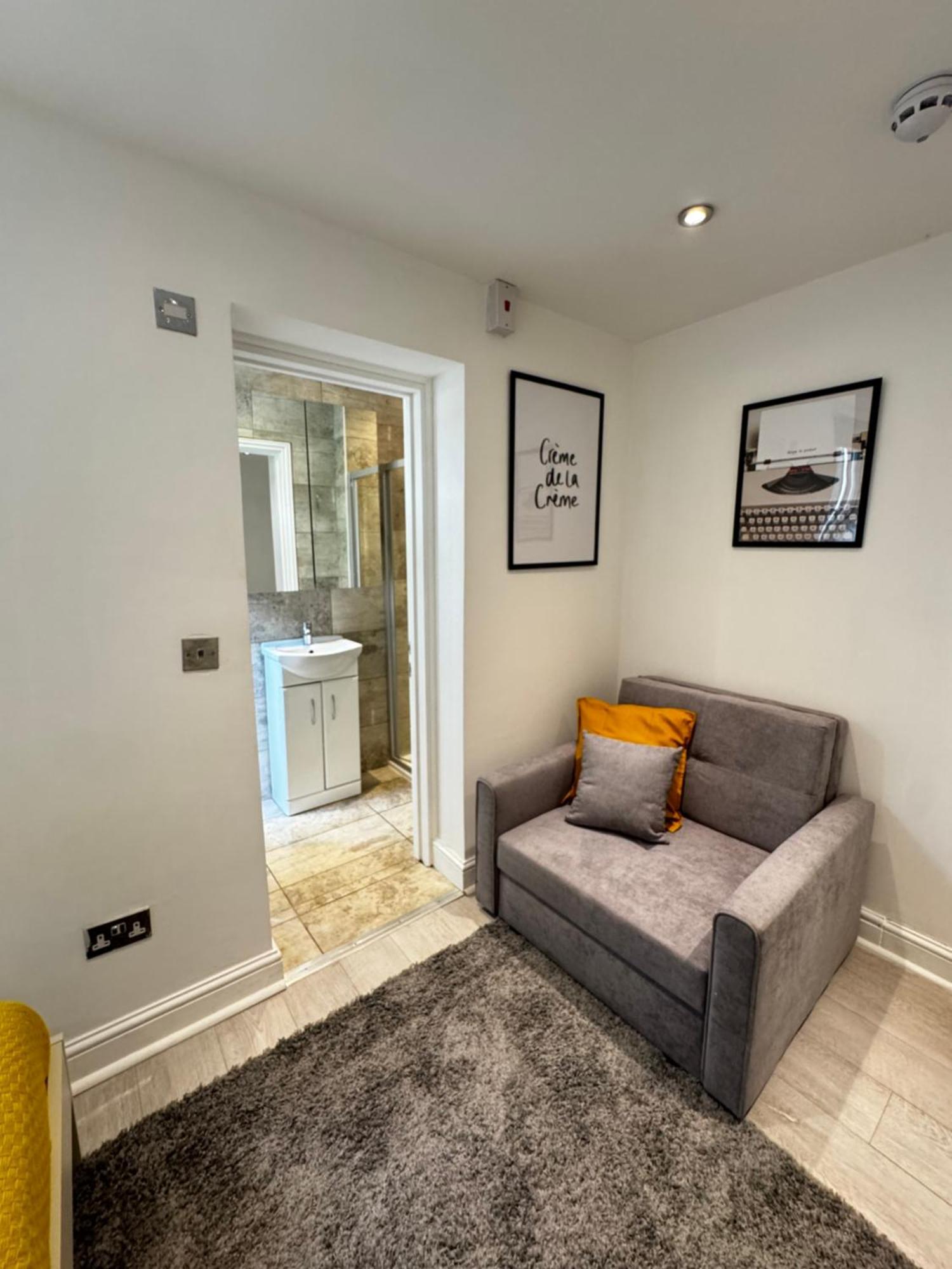 En-Suite Bedroom For Up To 4! Sofa Bed - Near Stratford Londres Exterior foto