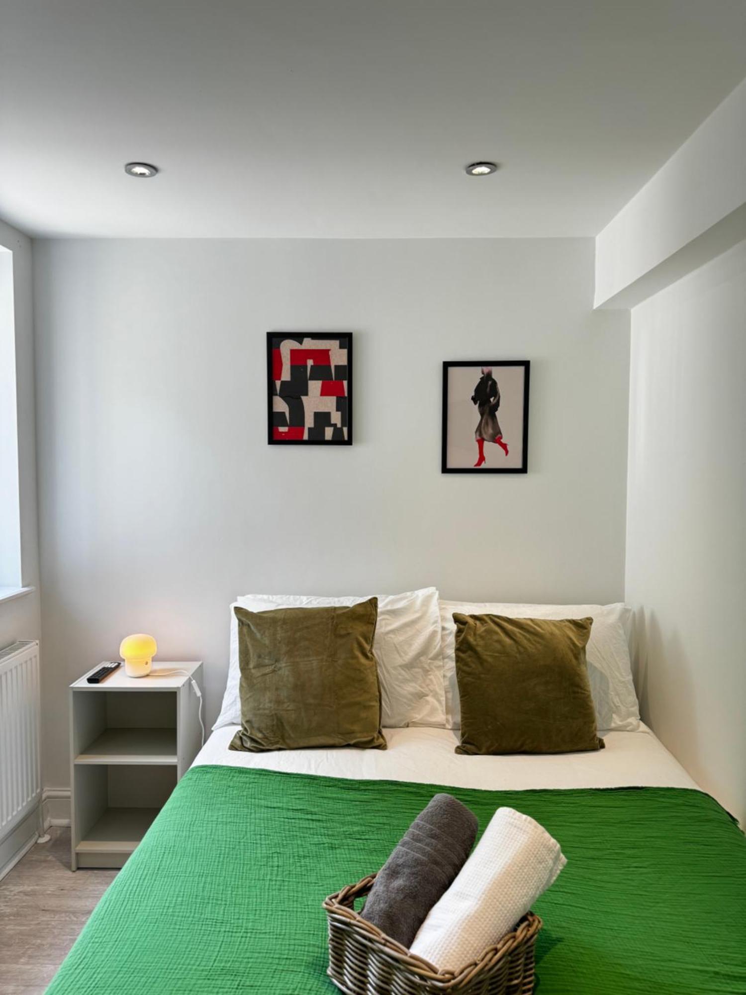 En-Suite Bedroom For Up To 4! Sofa Bed - Near Stratford Londres Exterior foto
