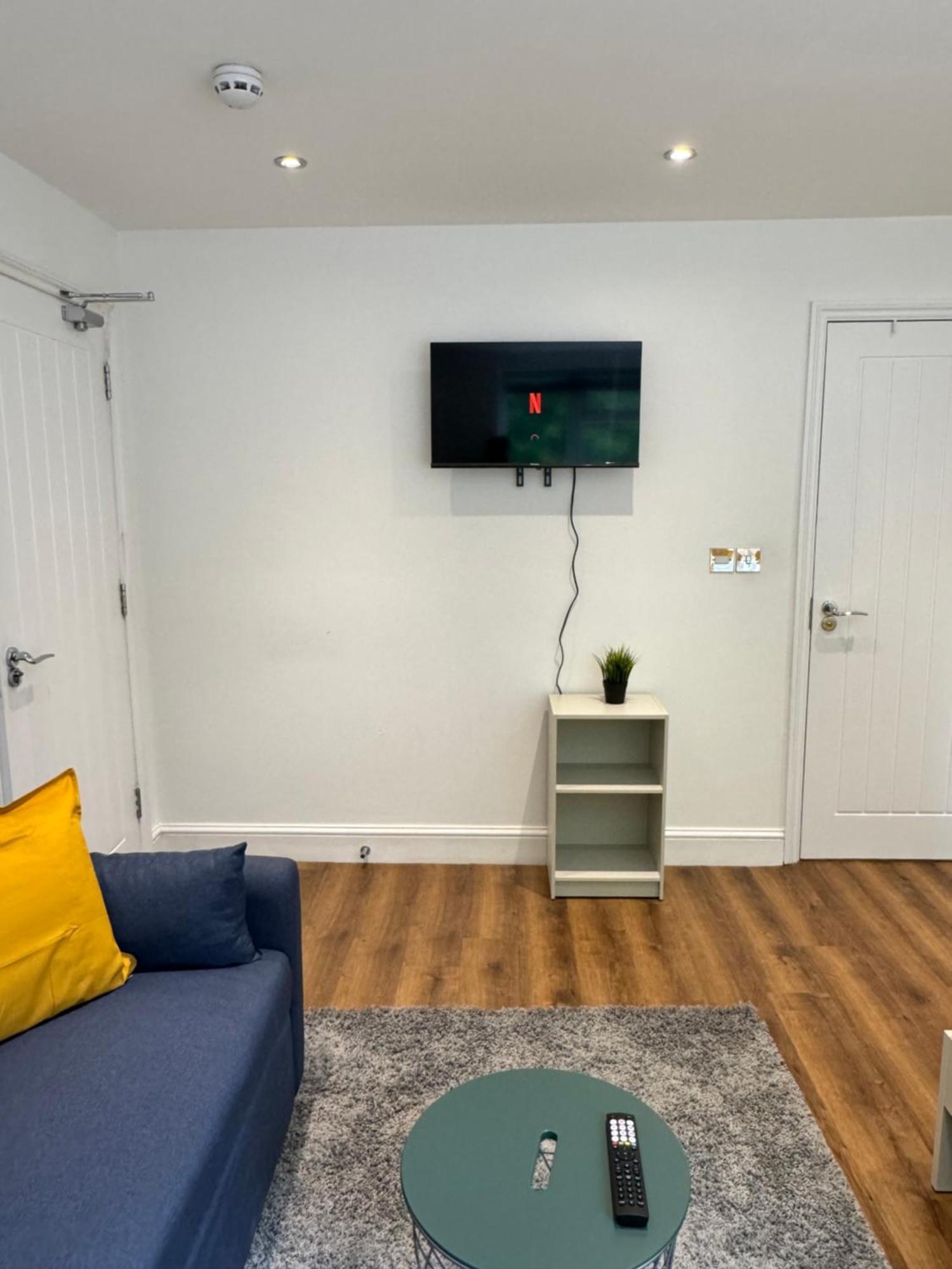 En-Suite Bedroom For Up To 4! Sofa Bed - Near Stratford Londres Exterior foto