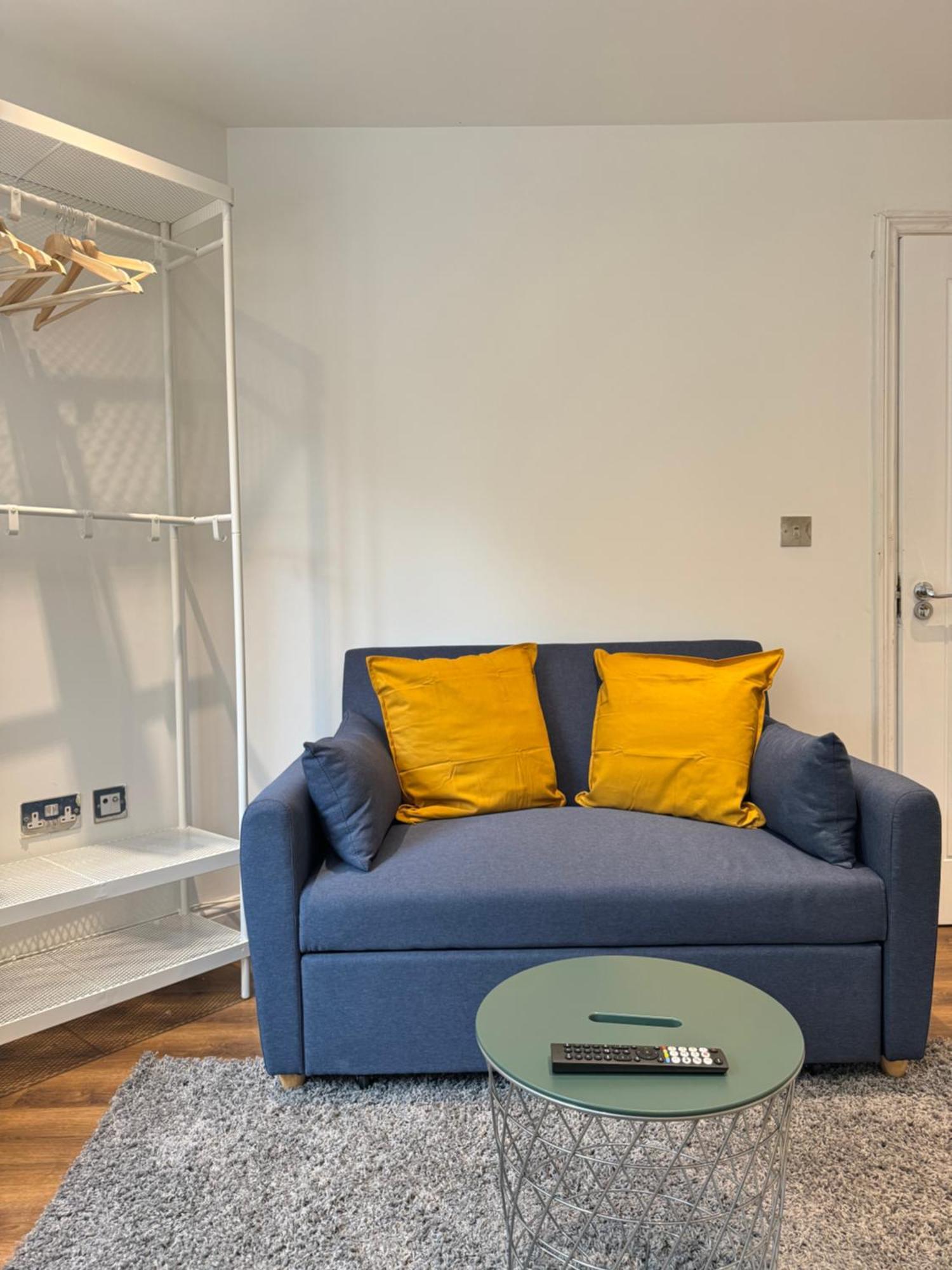 En-Suite Bedroom For Up To 4! Sofa Bed - Near Stratford Londres Exterior foto